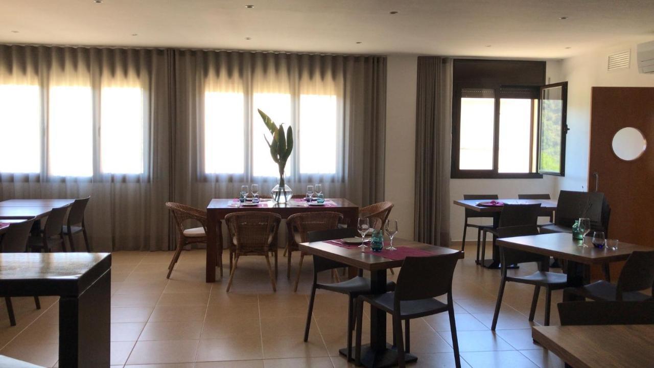 Hostal Restaurant Mussons Poboleda Экстерьер фото